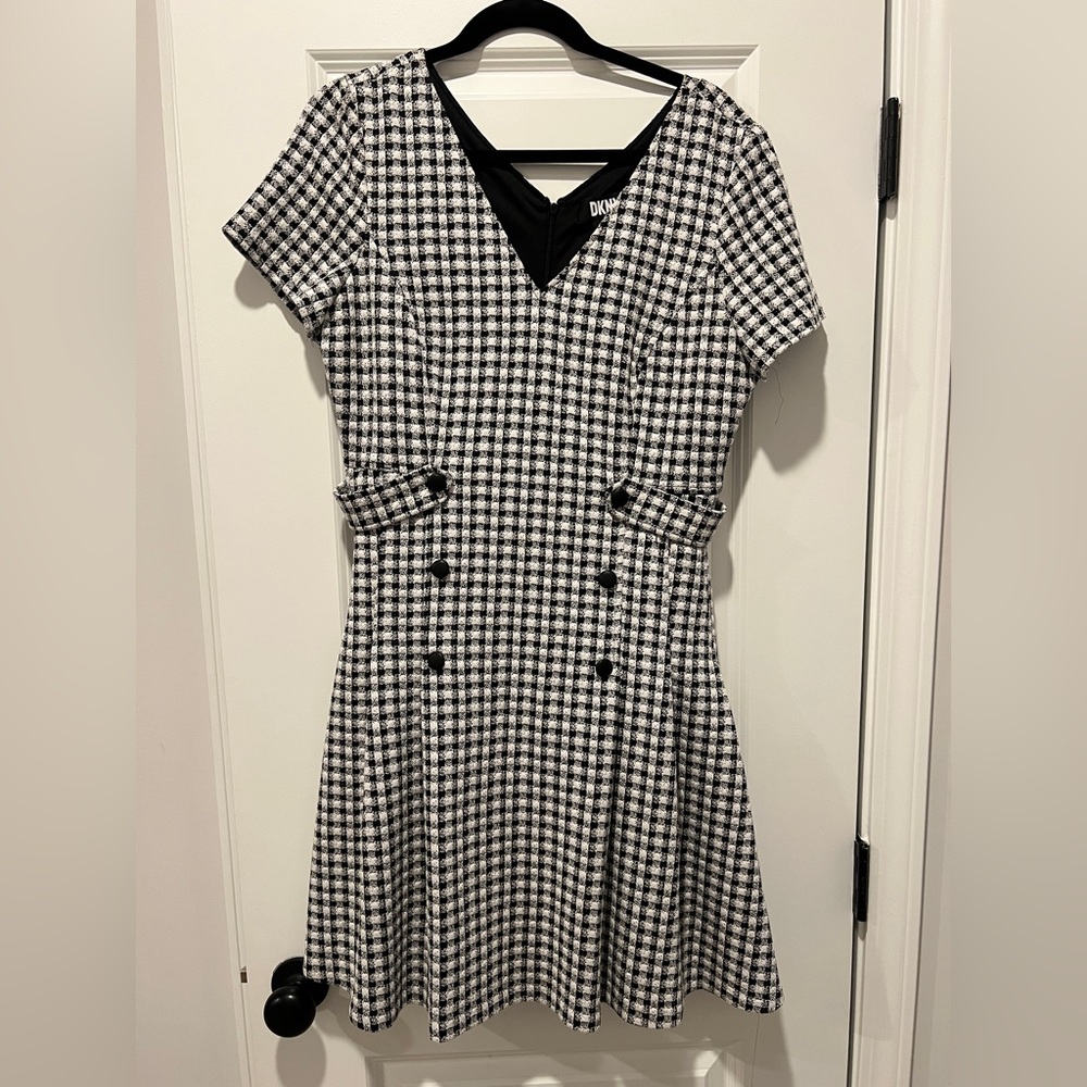 DKNY Size 14 beautiful dress